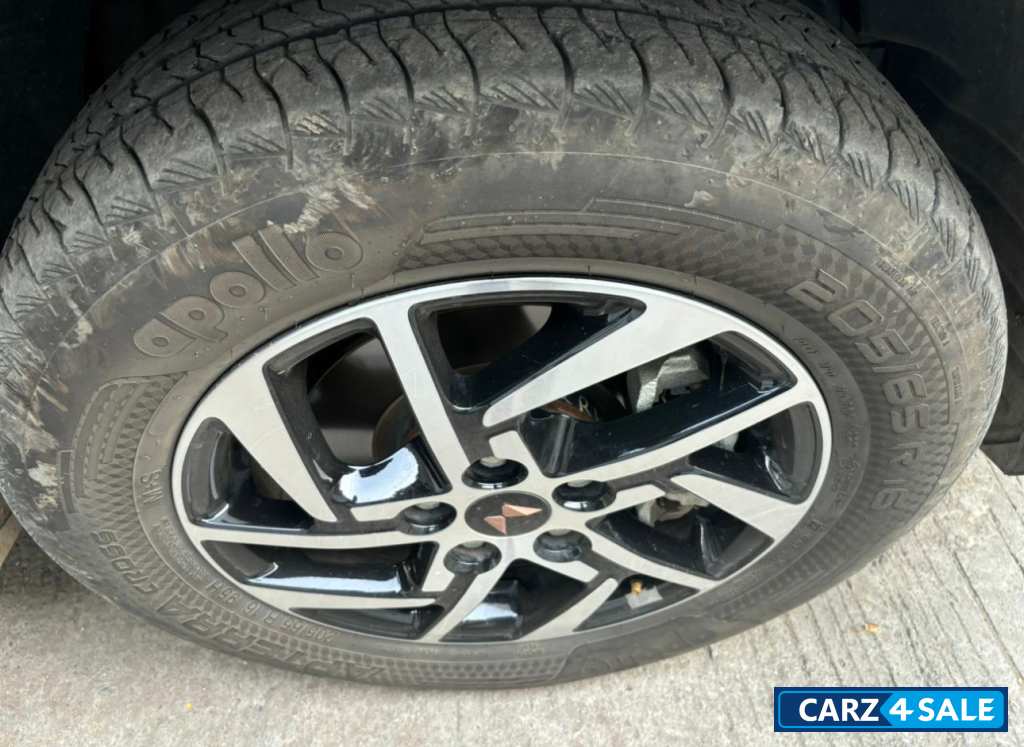 Mahindra XUV400 EL 39.4KW DT Mahindra XUV400 EL 39.4KW DT