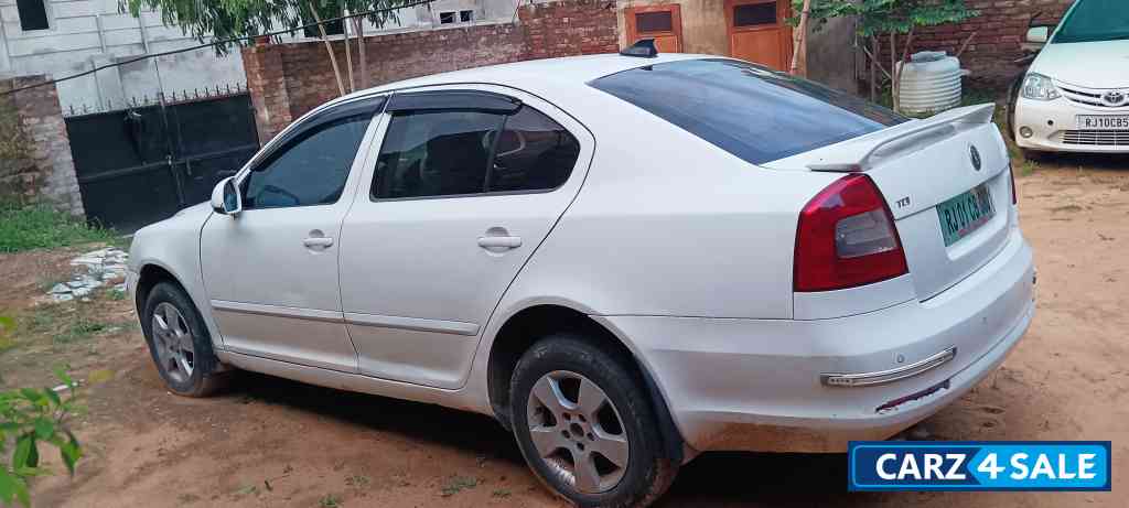 Skoda Laura Ambinte Skoda Laura Ambinte