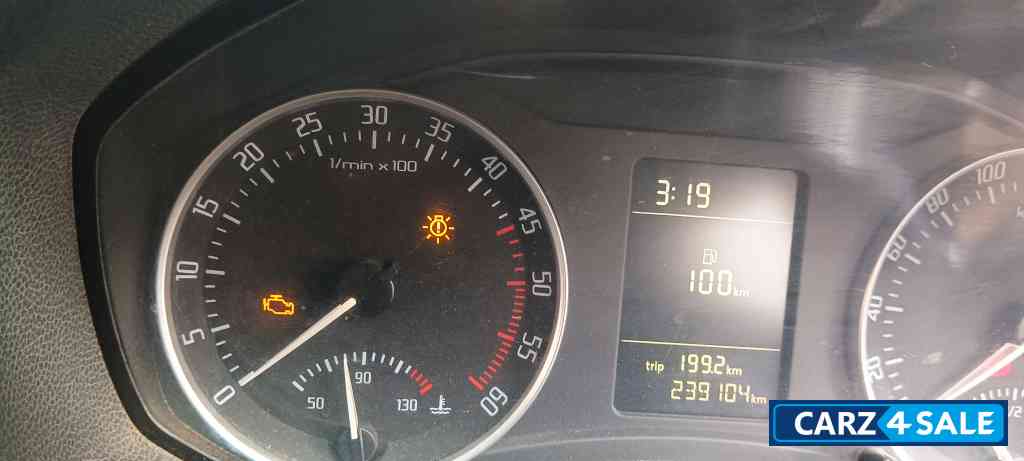 Skoda Laura Ambinte Skoda Laura Ambinte