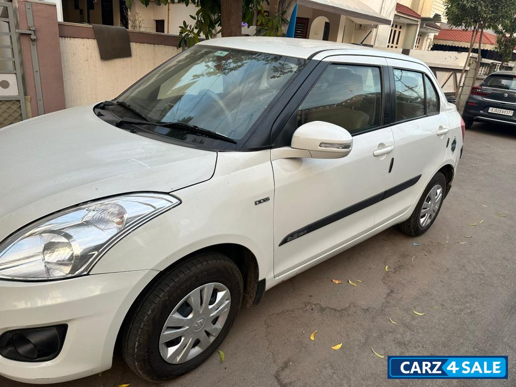 White Maruti Suzuki Dzire VDI