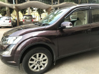 O Purple Mahindra XUV 500 Manual