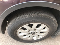 O Purple Mahindra XUV 500 Manual