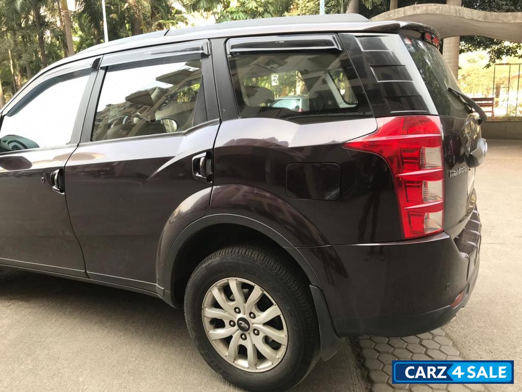 O Purple Mahindra XUV 500 Manual