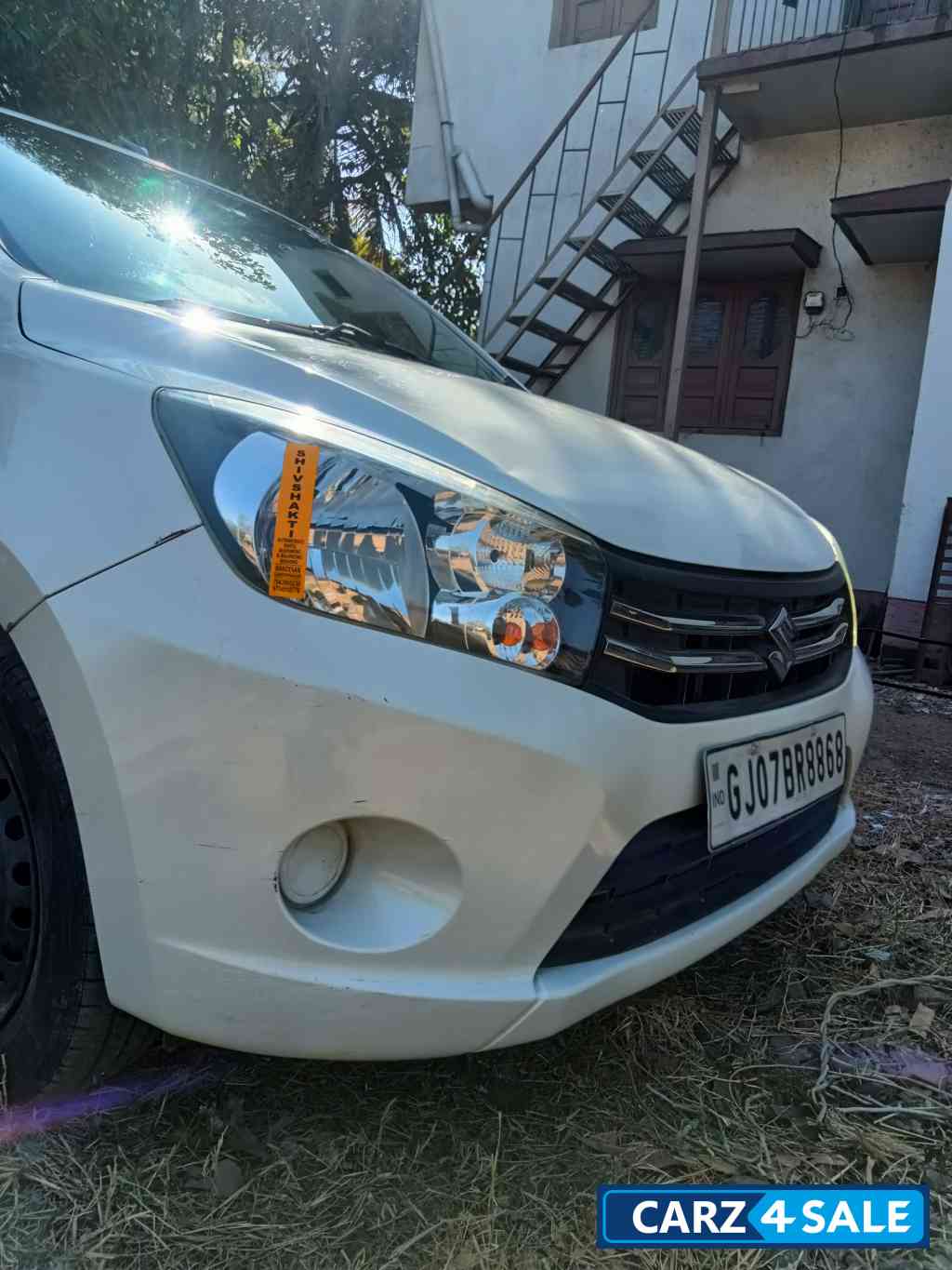 White Maruti Suzuki Celerio ZXI