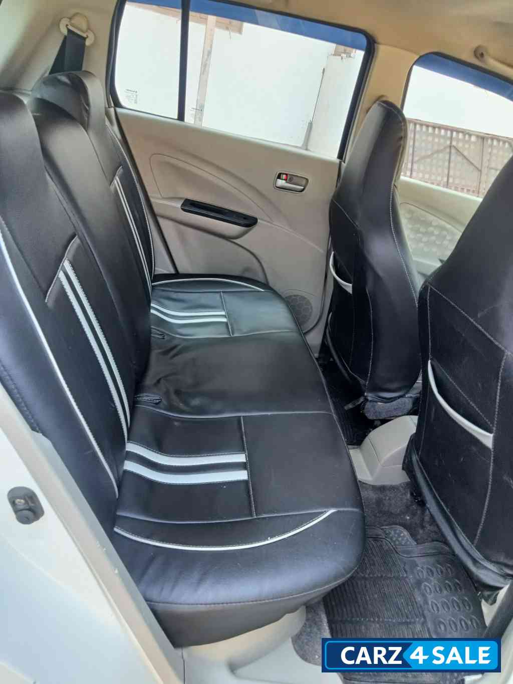 White Maruti Suzuki Celerio ZXI