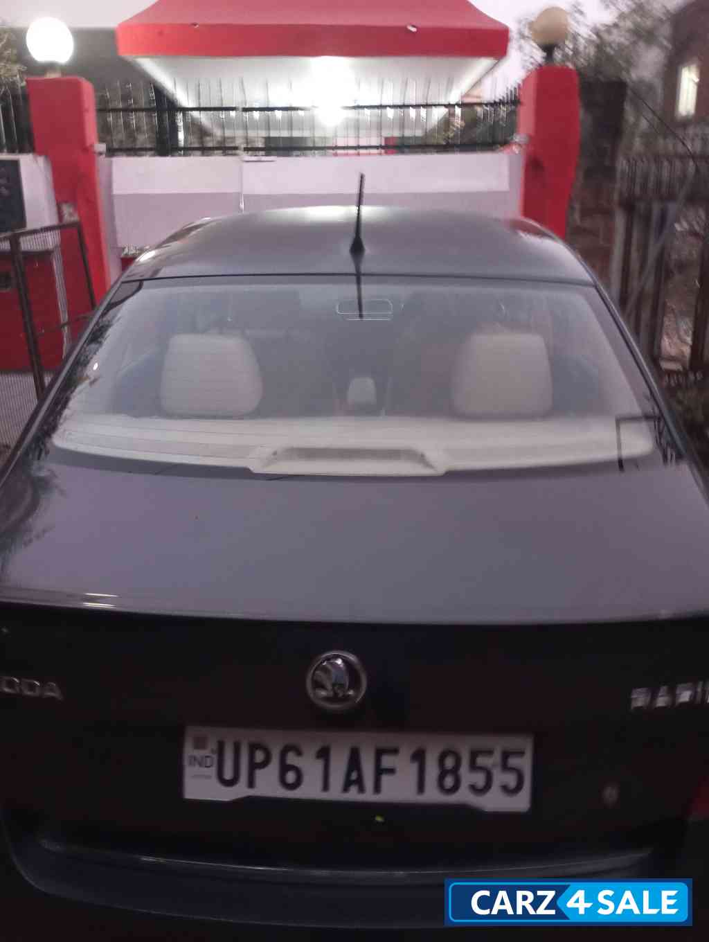 Carbon Steel Skoda Rapid Style 1.6CC Automatic, Petrol  Top variant