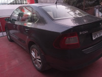 Carbon Steel Skoda Rapid Style 1.6CC Automatic, Petrol Top variant