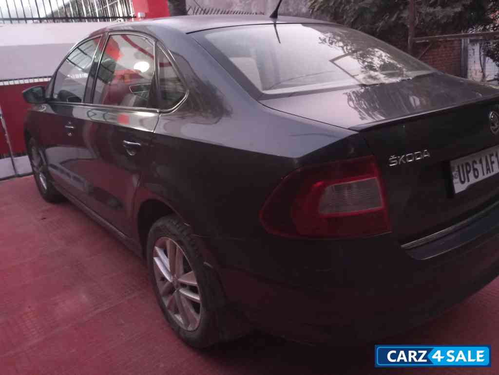 Carbon Steel Skoda Rapid Style 1.6CC Automatic, Petrol  Top variant