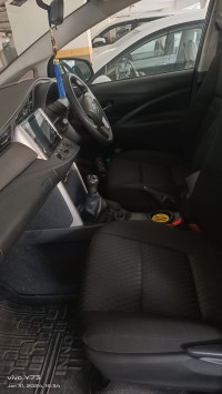 Black Toyota Cresta Top end g variant