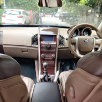 Mahindra XUV 500