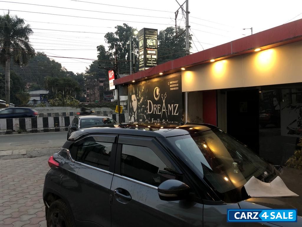 Tata Punch Accomplished