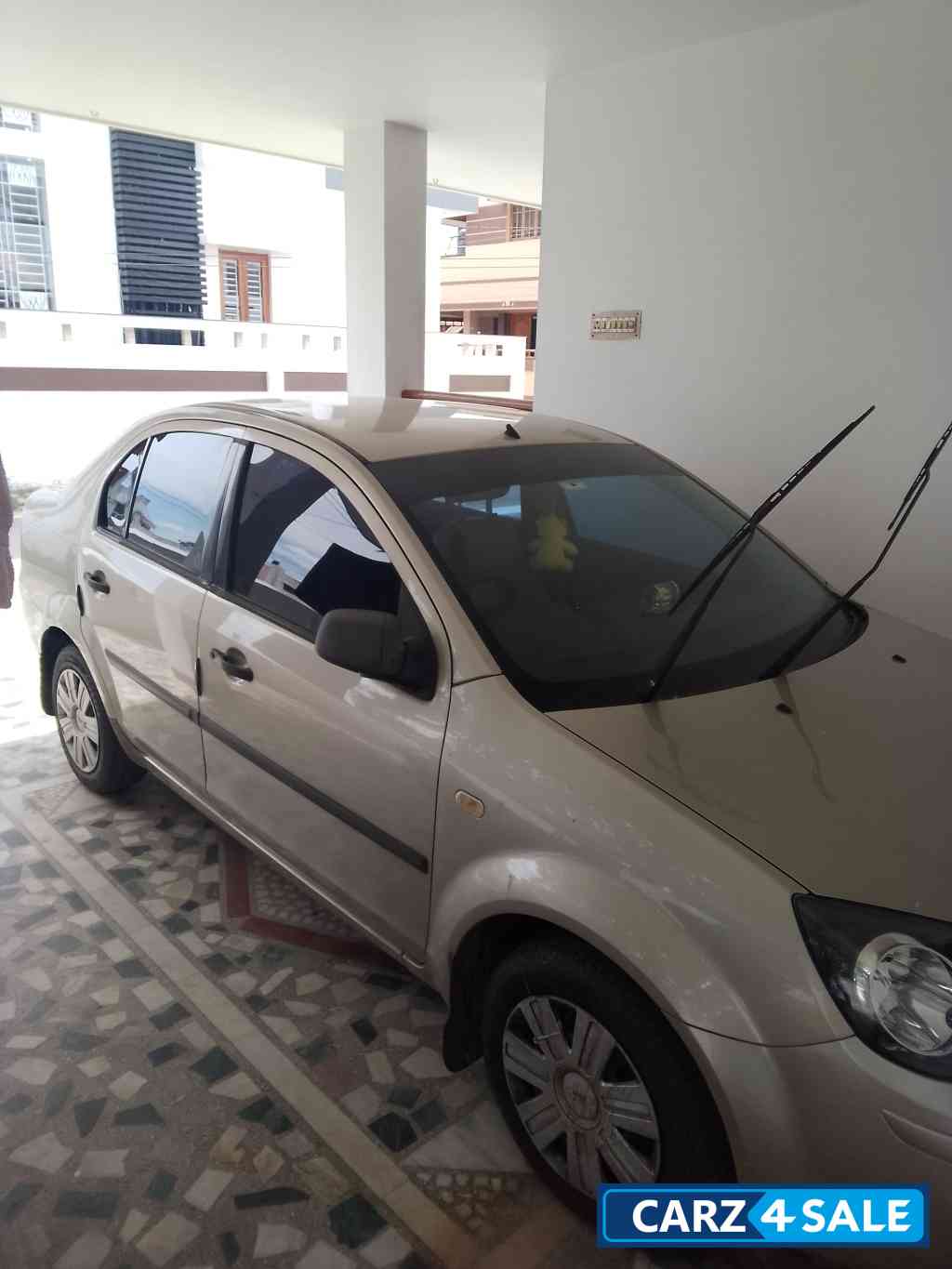 Platinum Ford Fiesta 1.4 Exi