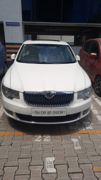 Skoda Superb 2012 Model
