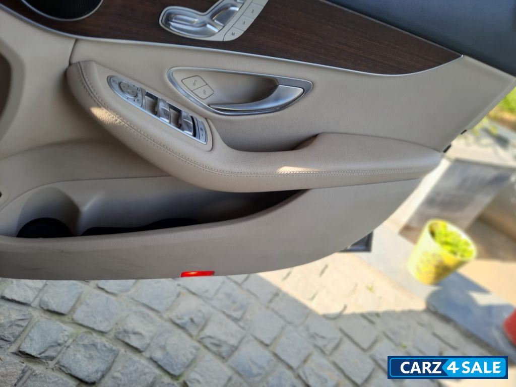 Mercedes-Benz C-Class progressive