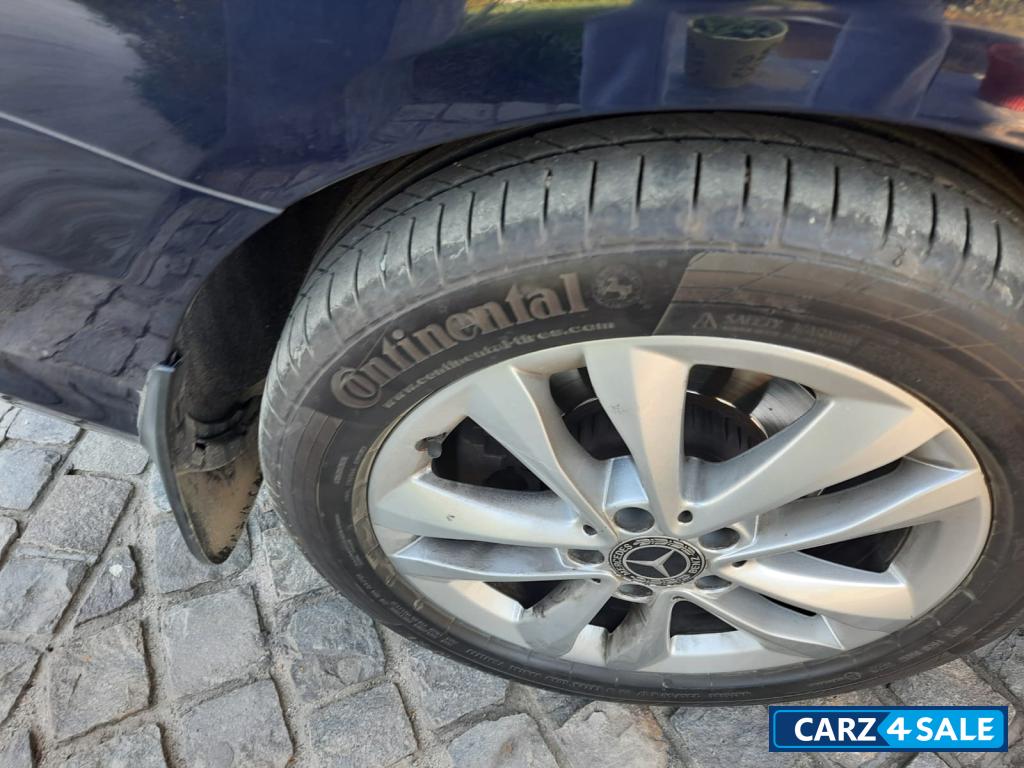 Mercedes-Benz C-Class progressive