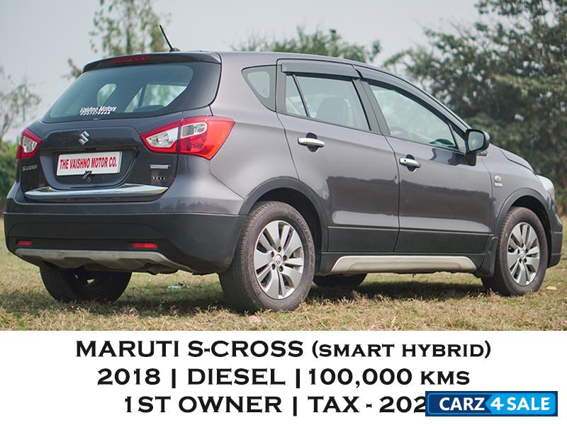 Maruti Suzuki S-Cross Smart Hybrid Sigma