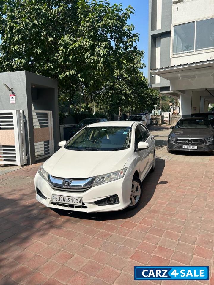 White Honda City 1.5 VMT PETROL BS-IV