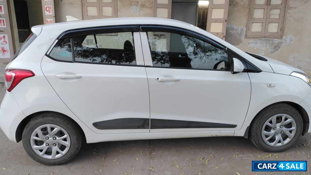 Hyundai i10 Grand sportz kappa 1.2 Hyundai i10 Grand sportz kappa 1.2