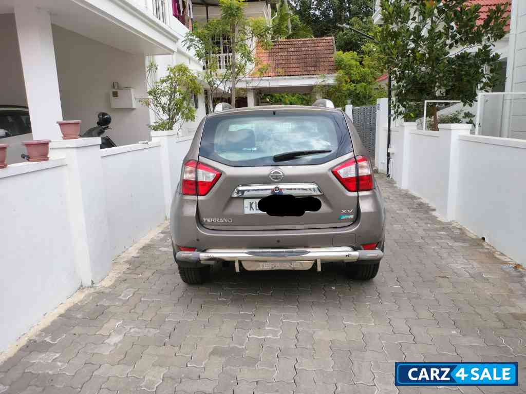 Nissan Terrano XV premium 110