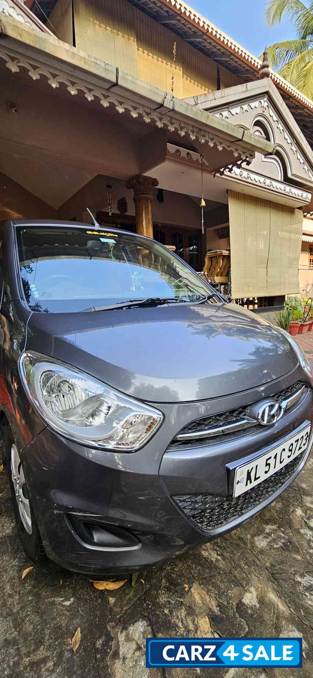 Carbon Grey Hyundai i10 Sportz 1.2 liter