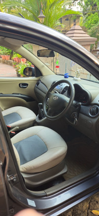 Carbon Grey Hyundai i10 Sportz 1.2 liter