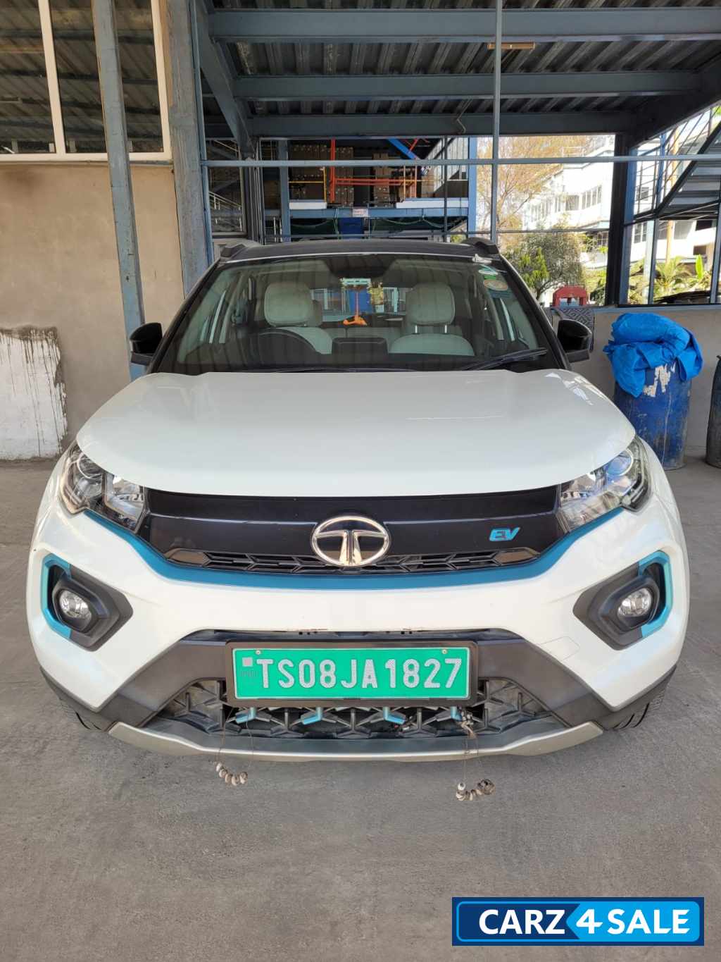 Tata Nexon Ev-XZ+LUX