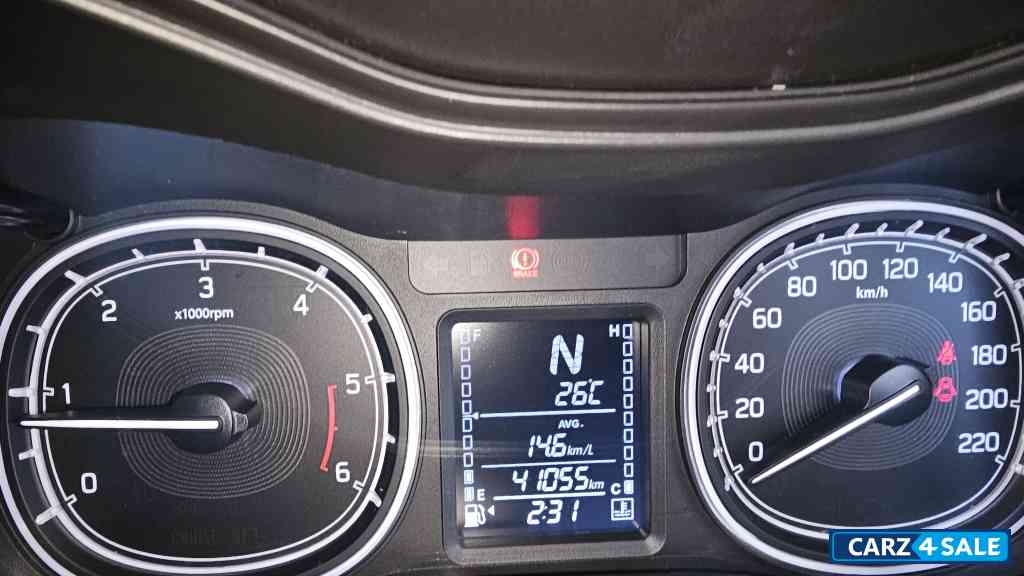 White Maruti Suzuki Vitara Brezza Zdi plus