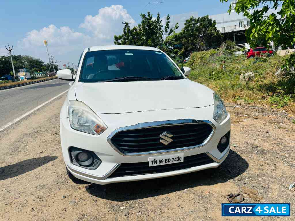 White Maruti Suzuki Dzire vxi