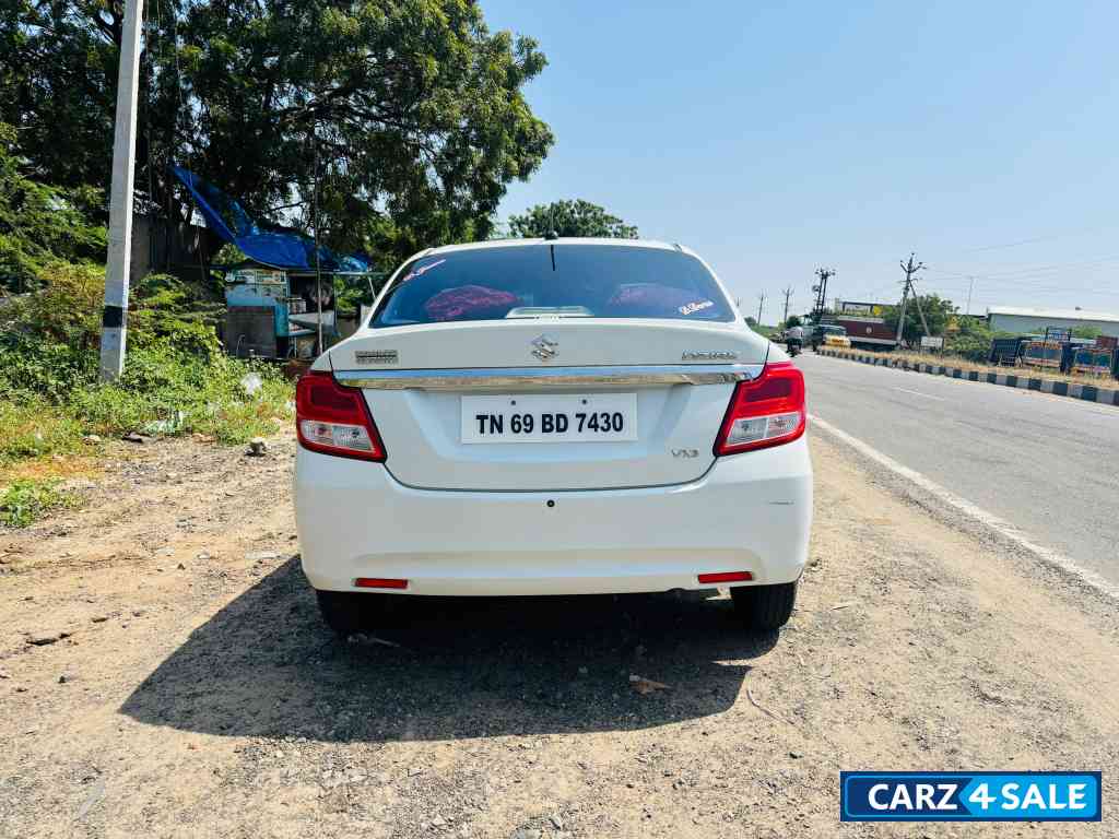 White Maruti Suzuki Dzire vxi