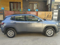 Grey Jeep Compass Sports plus