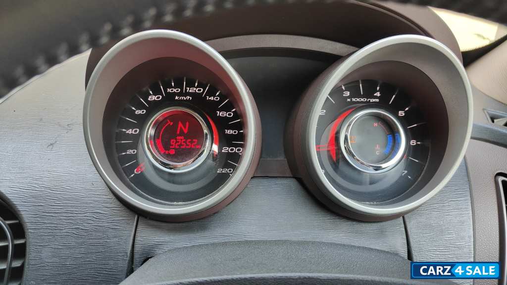 Grey Mahindra XUV 500 W8 FWD