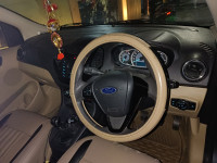 Ford Aspire titanium