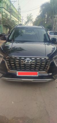 Dark Blue Hyundai Alcazar 1.5 MT Signature dual tone diesel