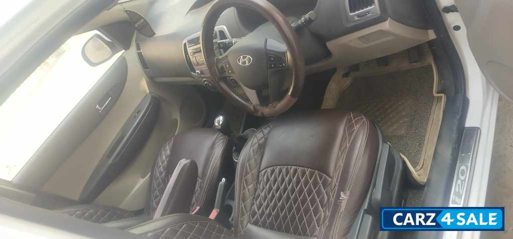 Hyundai i20 Asta Diesel MT