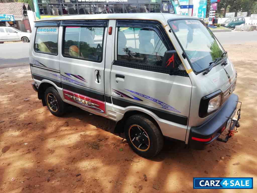 Silver Maruti Suzuki Omni E Utsav