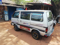 Silver Maruti Suzuki Omni E Utsav