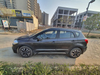 Maruti Suzuki S-Cross Zeta1.3