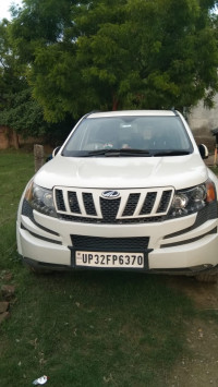 Mahindra XUV 500 w8