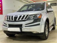 Mahindra XUV 500 W8