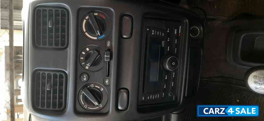 Saloon White Maruti Suzuki Wagon R LXI BS lll