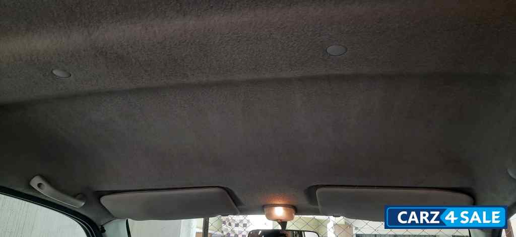 Saloon White Maruti Suzuki Wagon R LXI BS lll