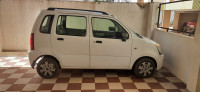 Saloon White Maruti Suzuki Wagon R LXI BS lll