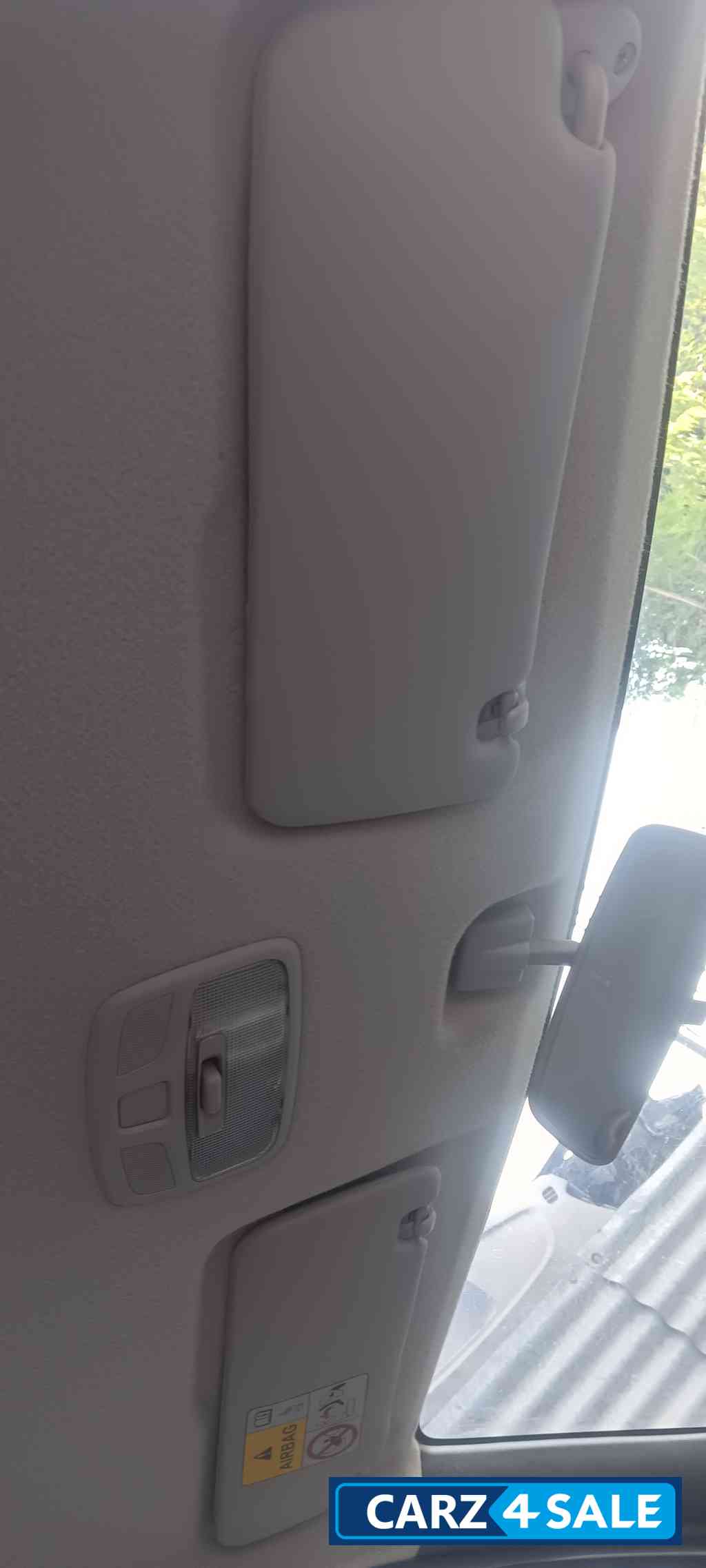 Silver Silky Maruti Suzuki Ignis Delta amt