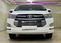 Toyota Innova GX AT