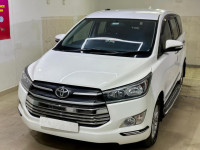 Toyota Innova GX AT