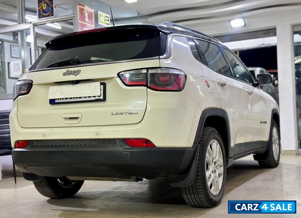 Jeep Compass LIMITED MT Jeep Compass LIMITED MT