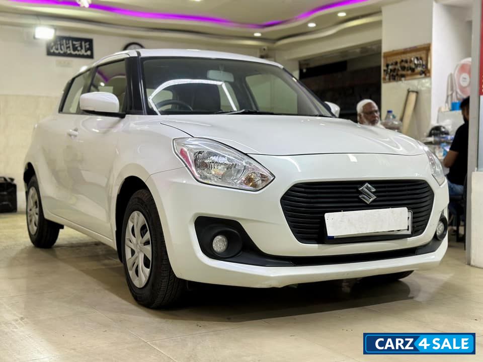 Maruti Suzuki Swift VXI (O) AUTOMATIC Maruti Suzuki Swift VXI (O) AUTOMATIC