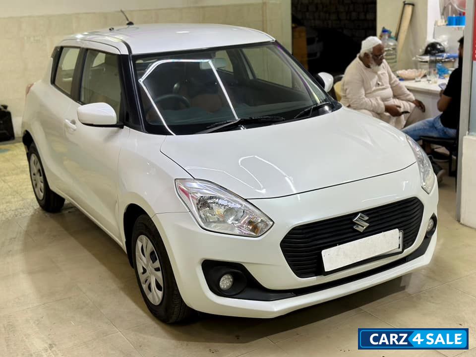 Maruti Suzuki Swift VXI (O) AUTOMATIC Maruti Suzuki Swift VXI (O) AUTOMATIC