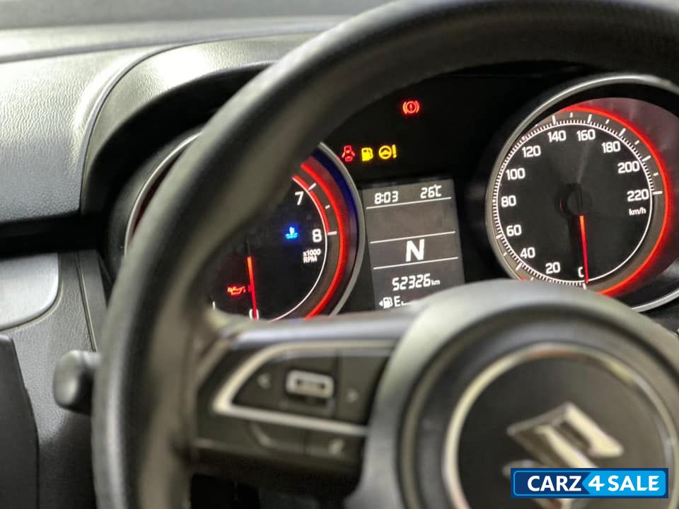 Maruti Suzuki Swift VXI (O) AUTOMATIC Maruti Suzuki Swift VXI (O) AUTOMATIC