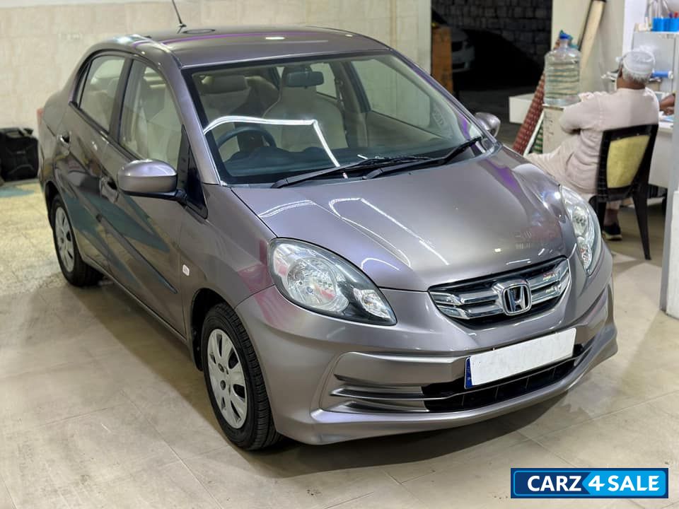 Honda Amaze S MT PETROL Honda Amaze S MT PETROL